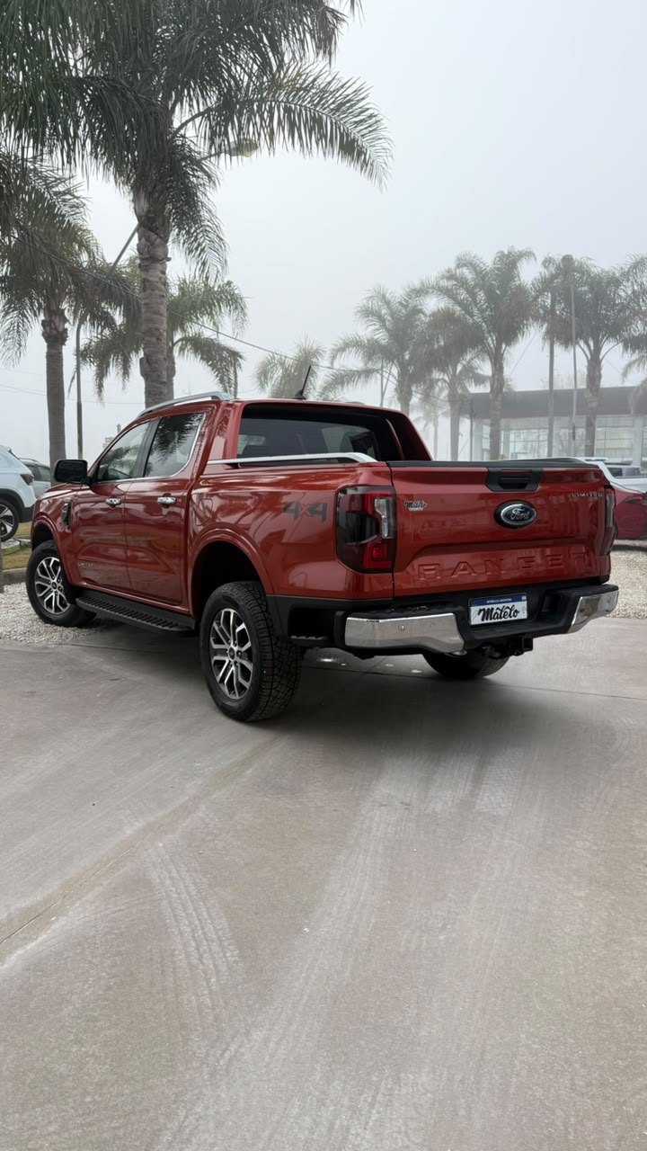 FORD - RANGER   LIMITED  2.0  BIRTURBO 4X4  10 AT  - AUTOMÁTICA - 2023